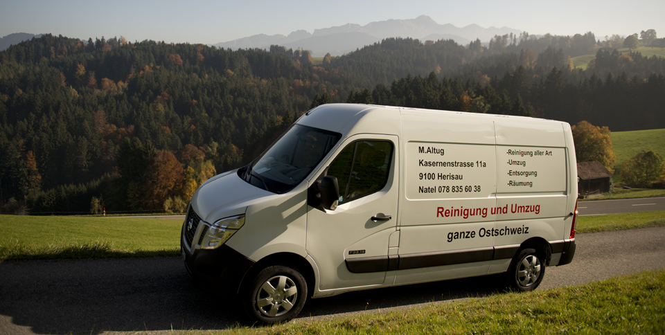 Fahrzeug von Altug Reinigung mit dem Alpstein im Hintergrund